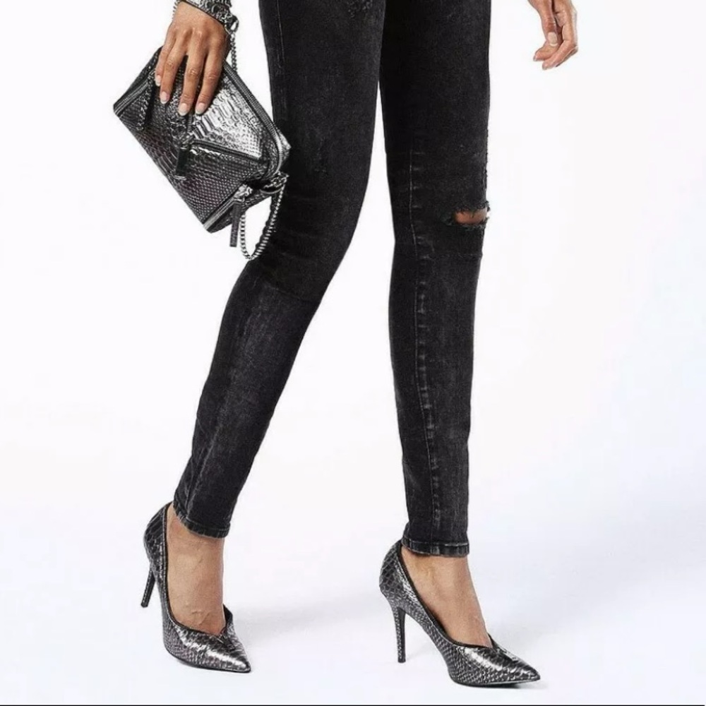 Diesel D-elisah Zip Heels - Picture 2 of 8